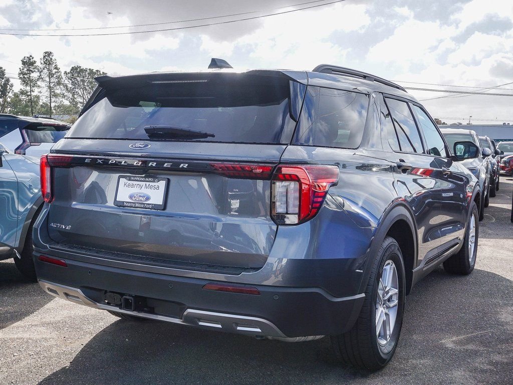 New 2026 Carbonized Gray Metallic Ford Active image 6