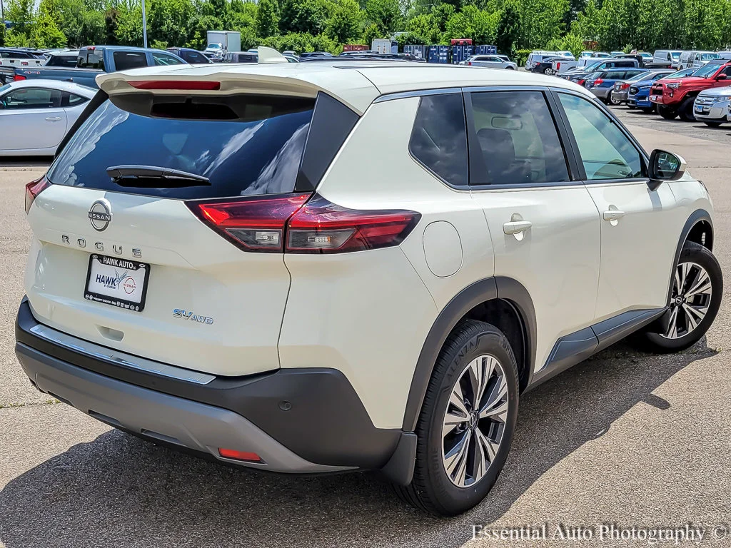 Used 2023 Pearl White Tricoat Nissan SV image 7