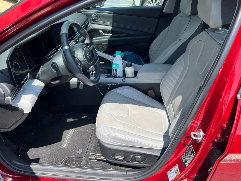 Used 2023 Red Hyundai Limited image 7