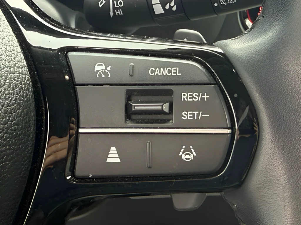 2023 Honda Pilot Touring - Photo 16