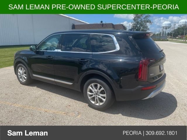Used 2021 Black Kia LX image 6