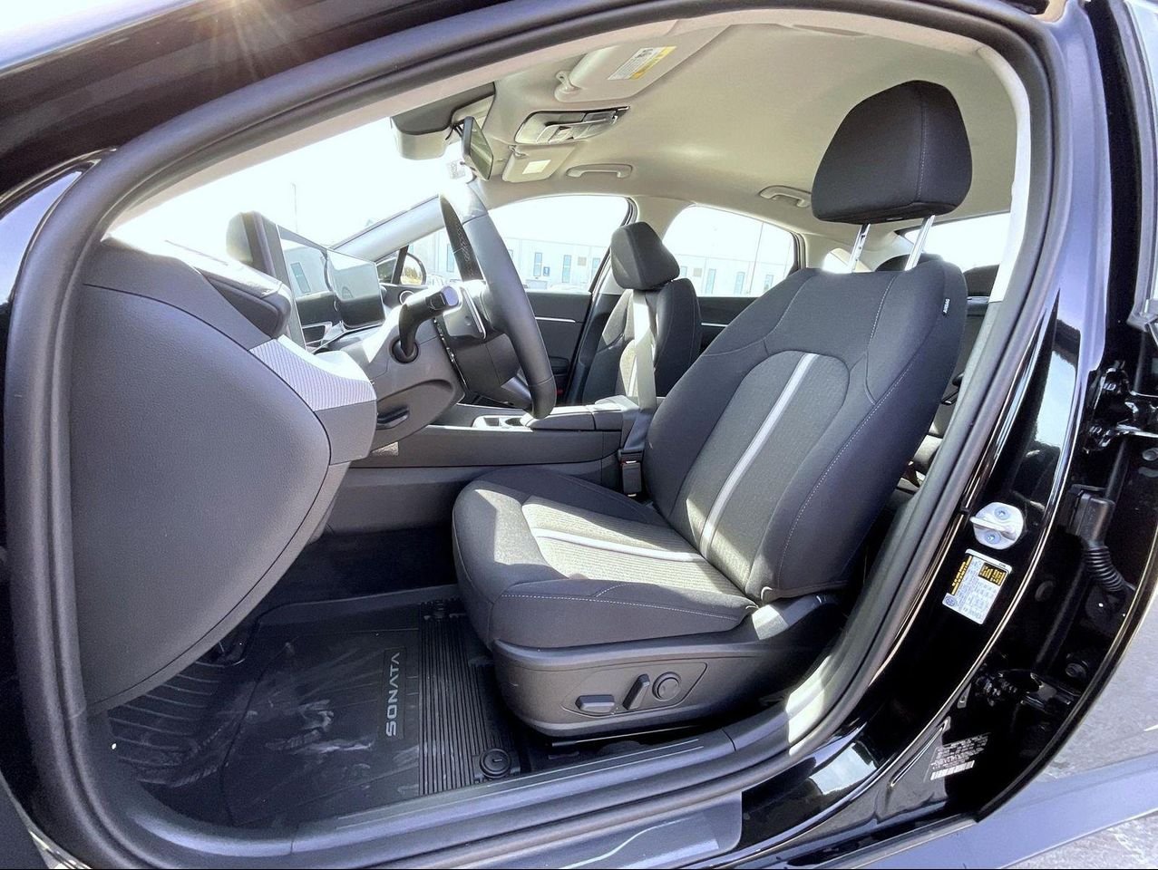 New 2026 Black Hyundai SEL Sport image 11