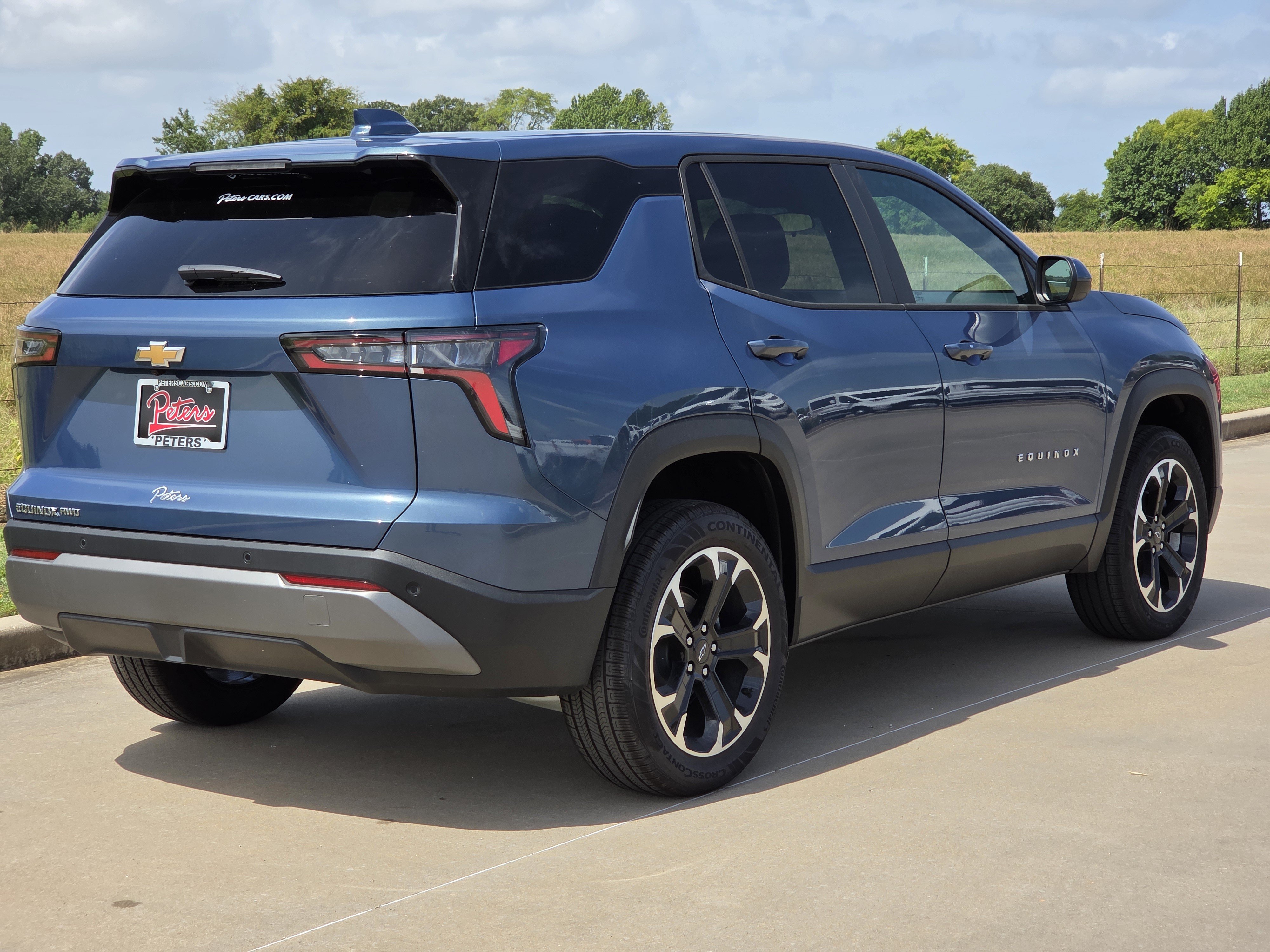 2027 Chevrolet Equinox LT - Photo 3