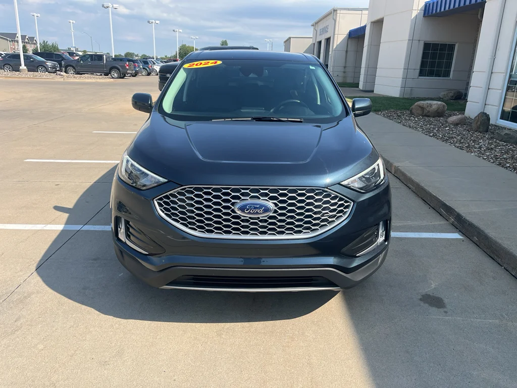 Used 2024 Stone Blue Metallic Ford SEL image 3