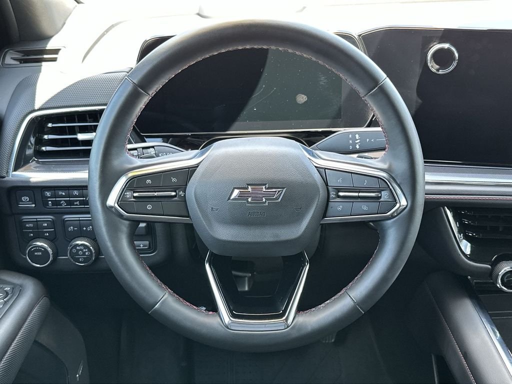 Used 2025 Black Chevrolet RST image 29