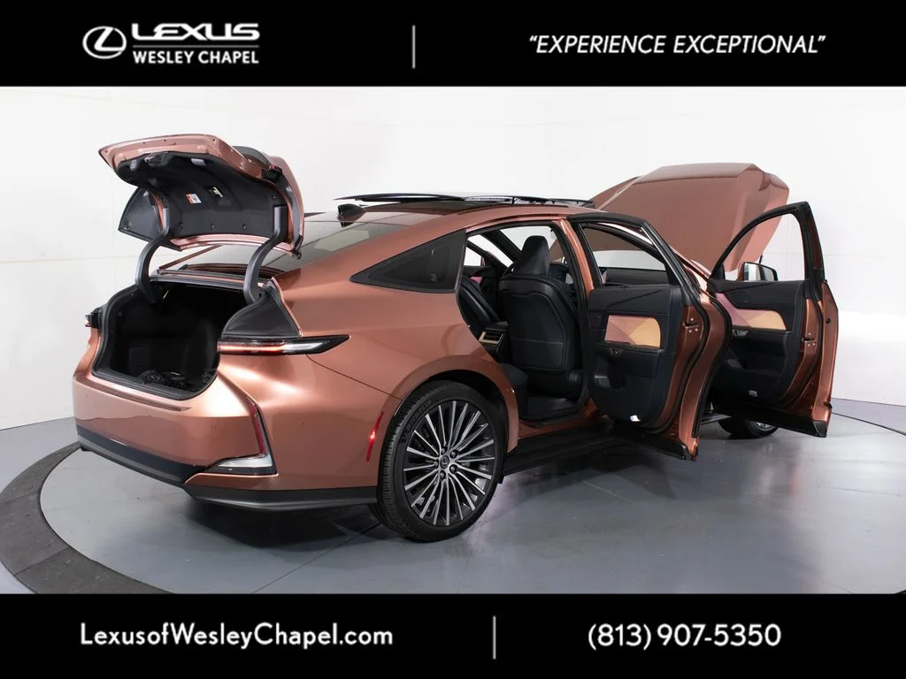 2026 Lexus ES BEV 350e Luxury - Photo 12