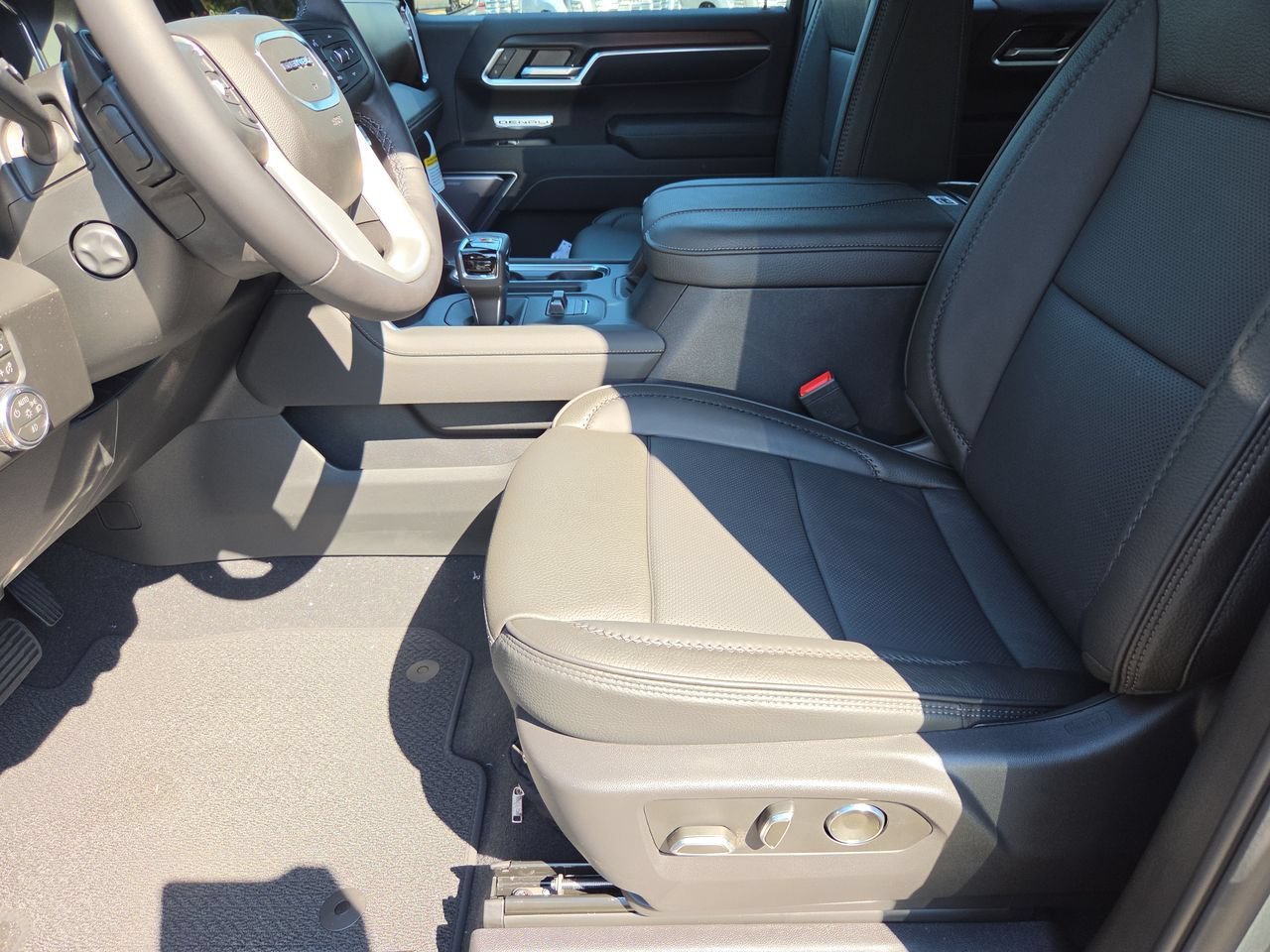 2026 GMC Sierra 1500 Denali - Photo 20