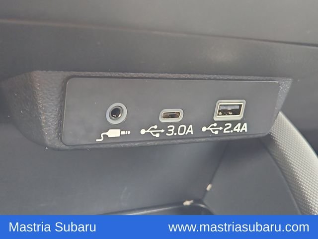 Used 2025 Pearl Subaru Premium image 12