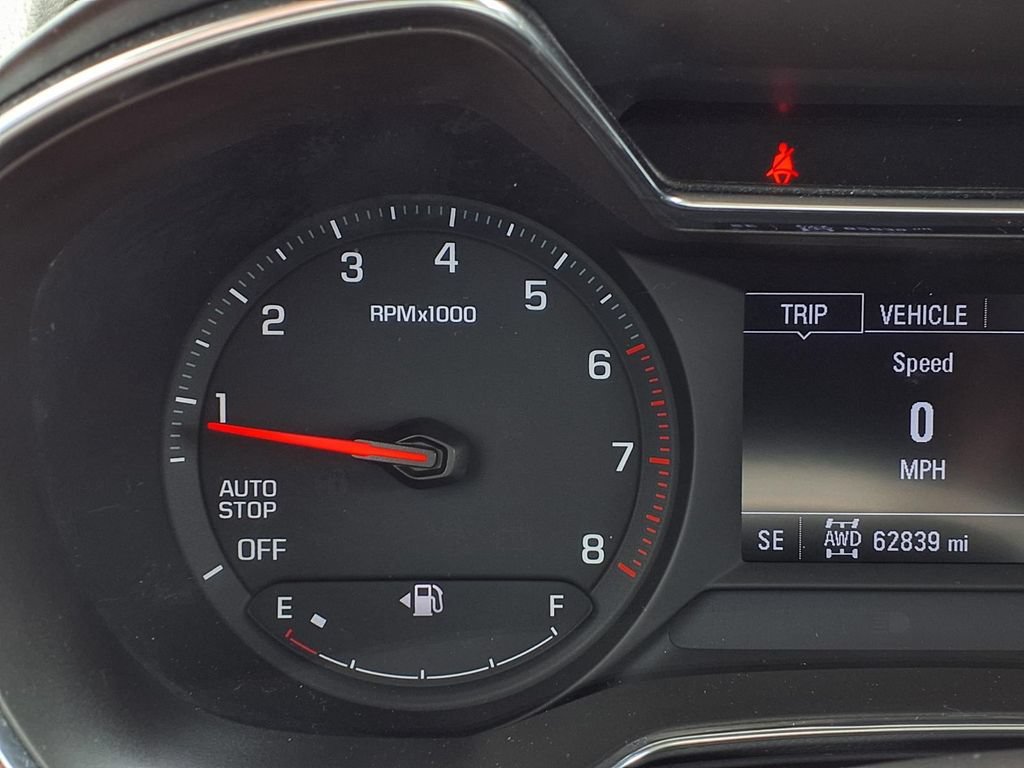 Used 2021 MOSAIC BLACK METALLIC Chevrolet LT image 21