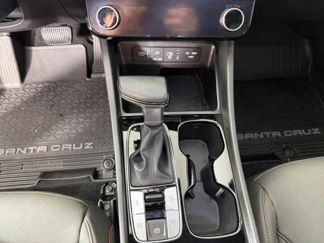 2025 Hyundai Santa Cruz Limited - Photo 21
