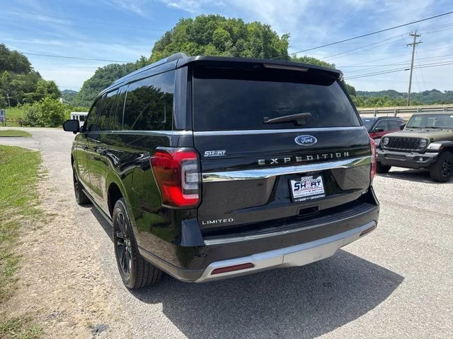 Used 2023 Black Ford Limited image 5