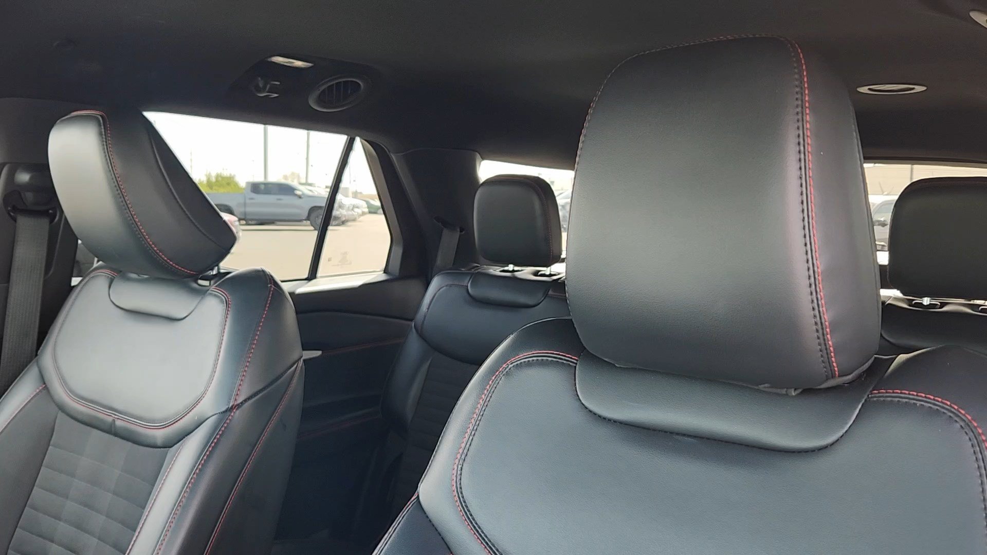Used 2025 Black Metallic Ford ST-Line image 9
