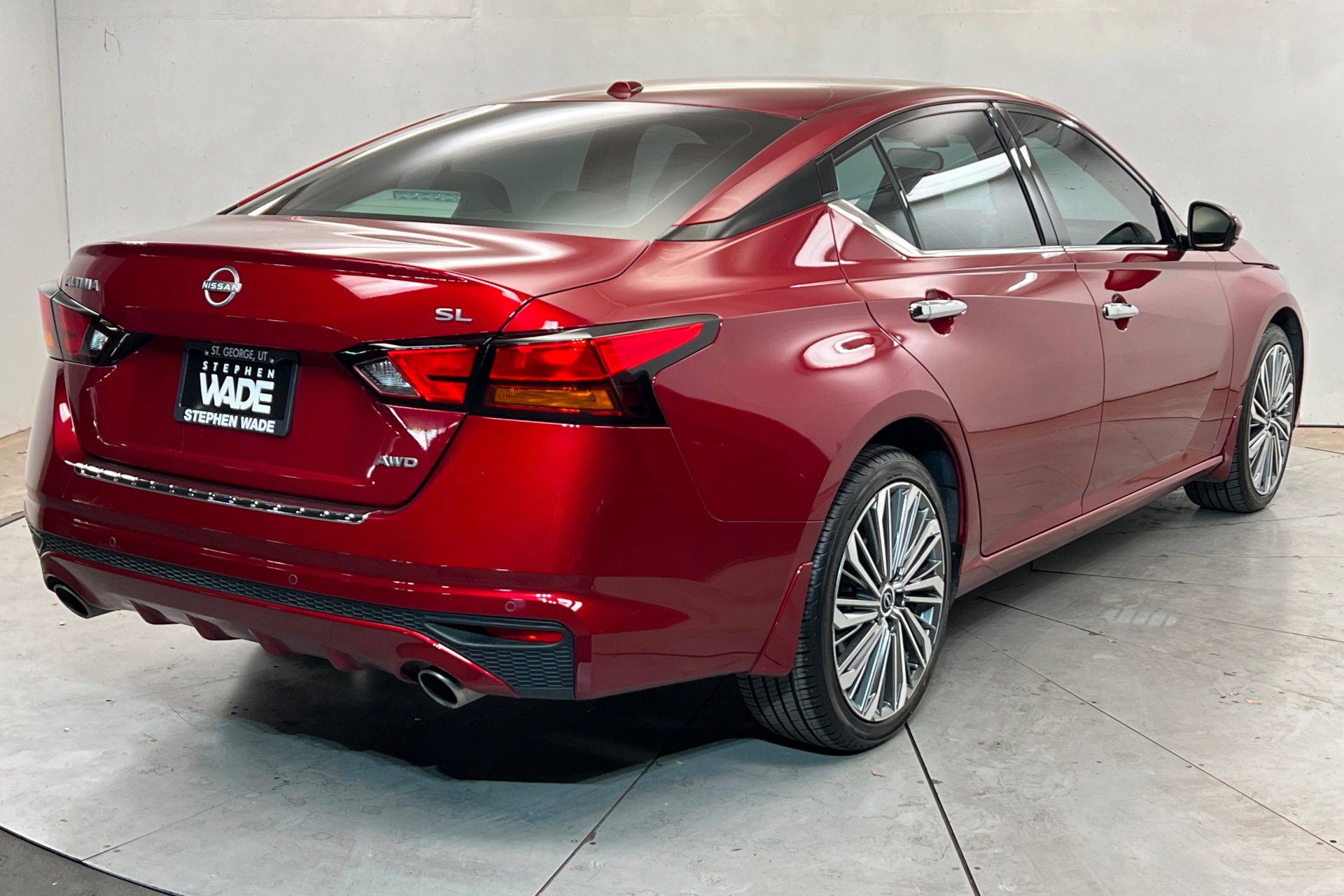 Used 2023 Scarlet Ember Tintcoat Nissan 2.5 SL image 6