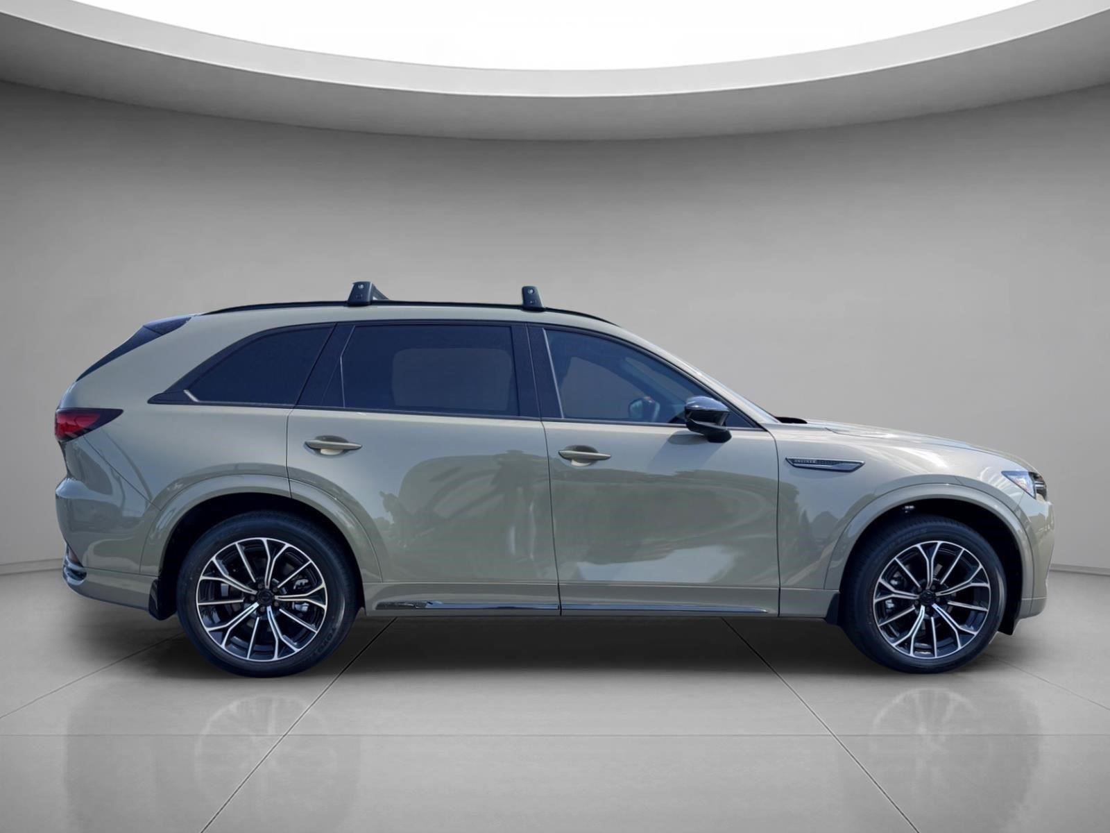 New 2026 Zircon Sand Metallic Mazda 3.3 Turbo S Premium AWD image 19