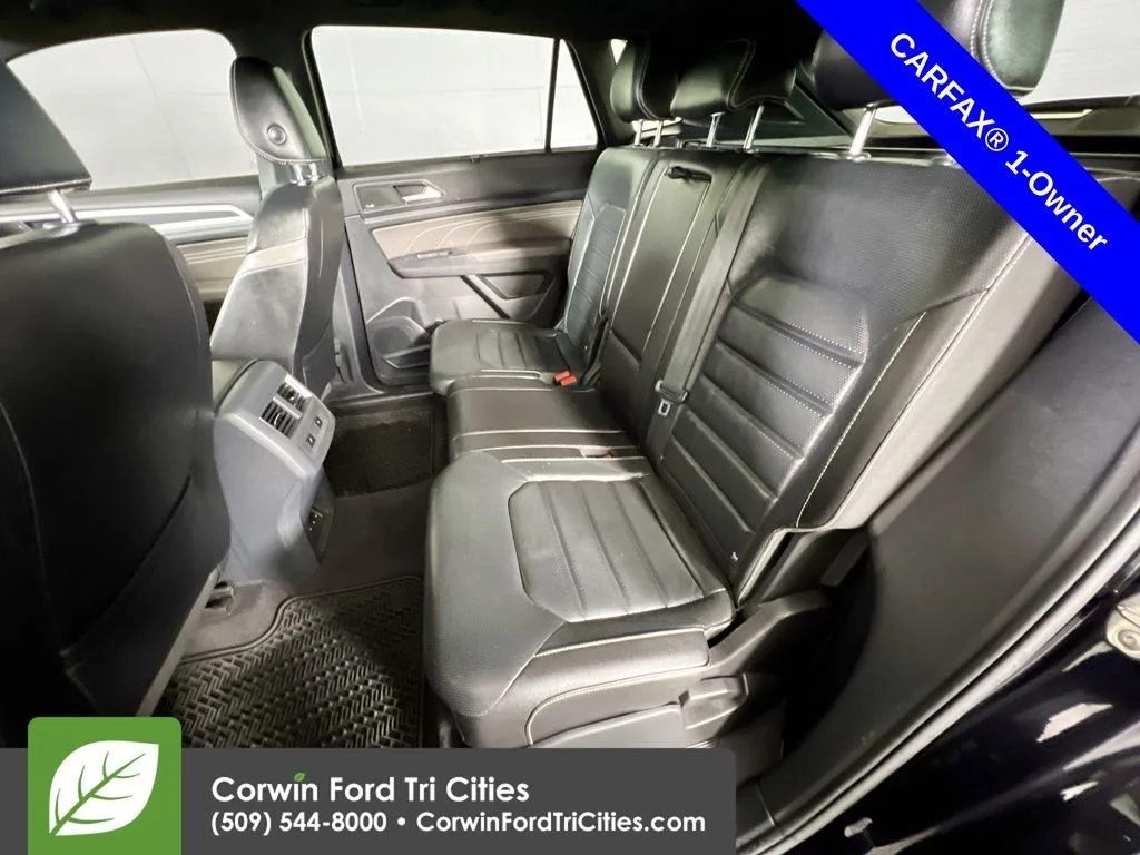 Used 2021 Deep Black Pearl Effect Volkswagen 3.6L V6 SEL Premium R-Line image 30