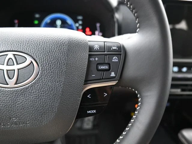 Used 2025 Black Toyota SE image 27