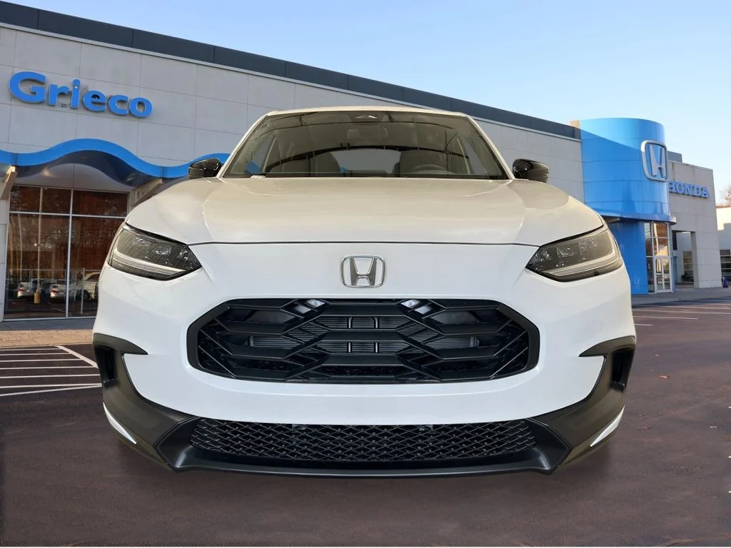 New 2027 White Honda Sport image 10