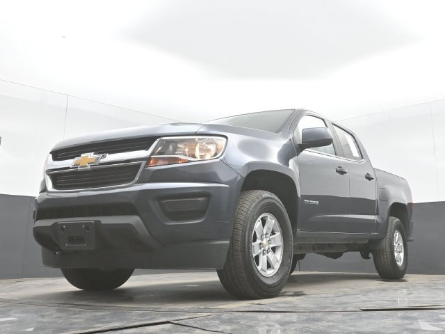 Used 2020 Gray Chevrolet Work Truck image 40