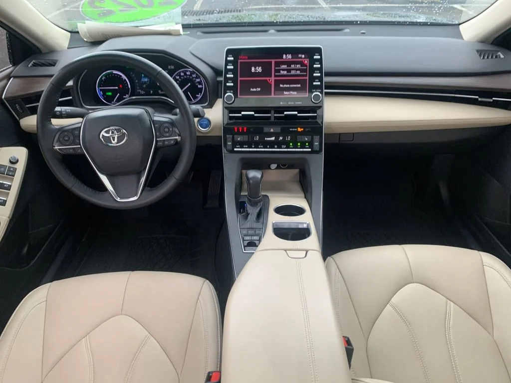 Used 2022 Black Toyota XLE Plus image 16