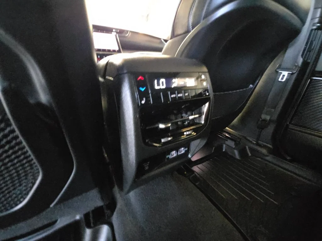 Used 2022 Brown Jeep Overland image 34