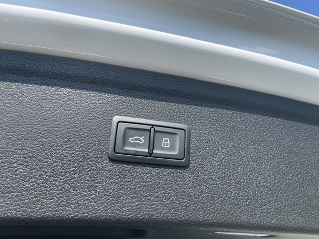 Used 2024 White Audi S line Premium image 14