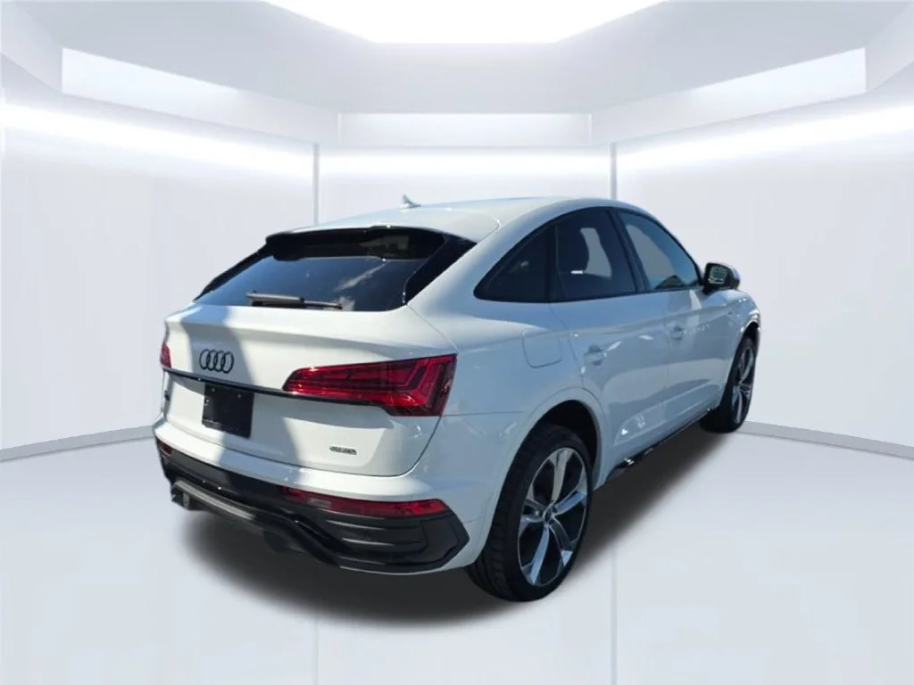 Certified Used 2023 White Audi 45 S line Premium image 17