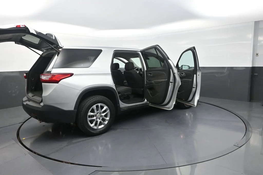 Used 2020 Silver Chevrolet LS image 35