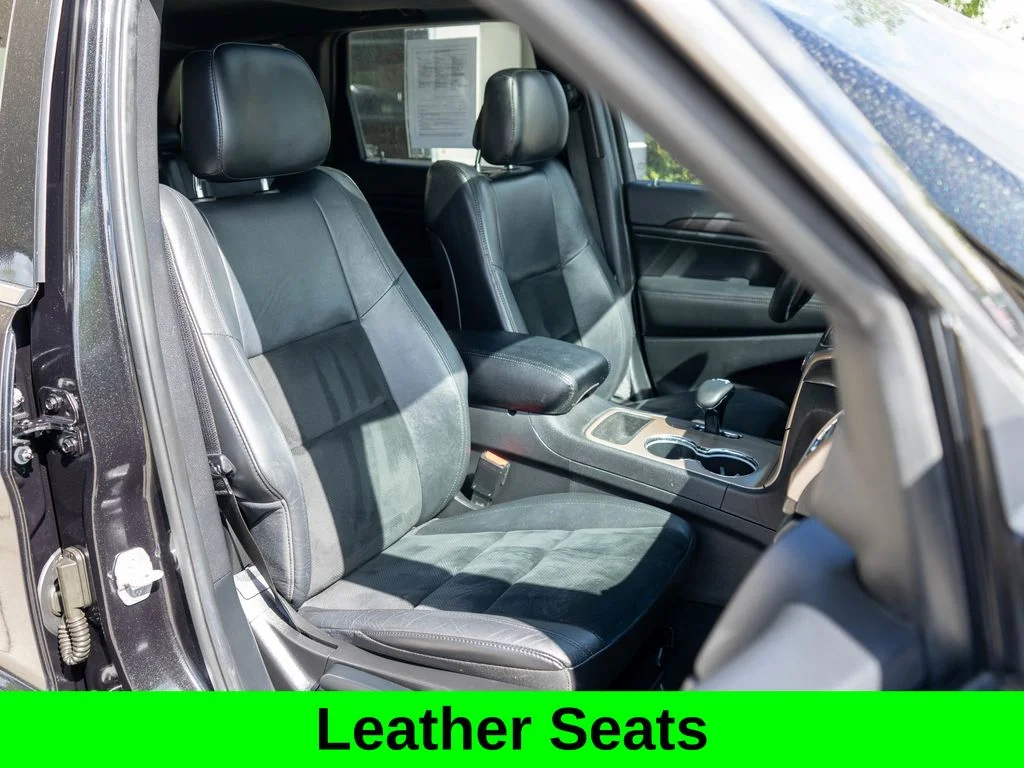 Used 2015 Black Jeep Altitude image 9