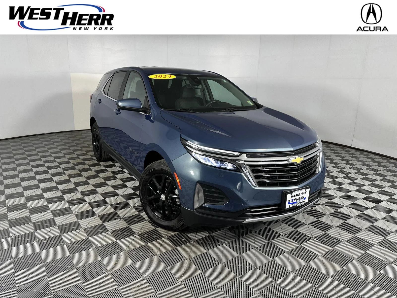 Used 2024 Lakeshore Blue Metallic Chevrolet LT image 1