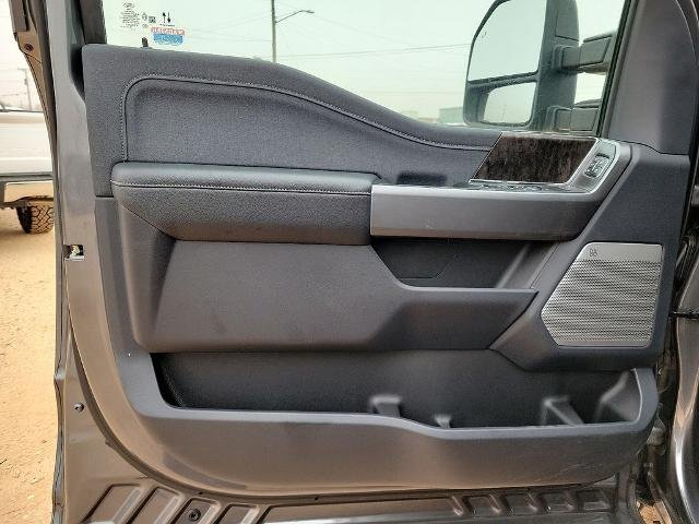 2026 Ford F-350 Super Duty Lariat - Photo 43