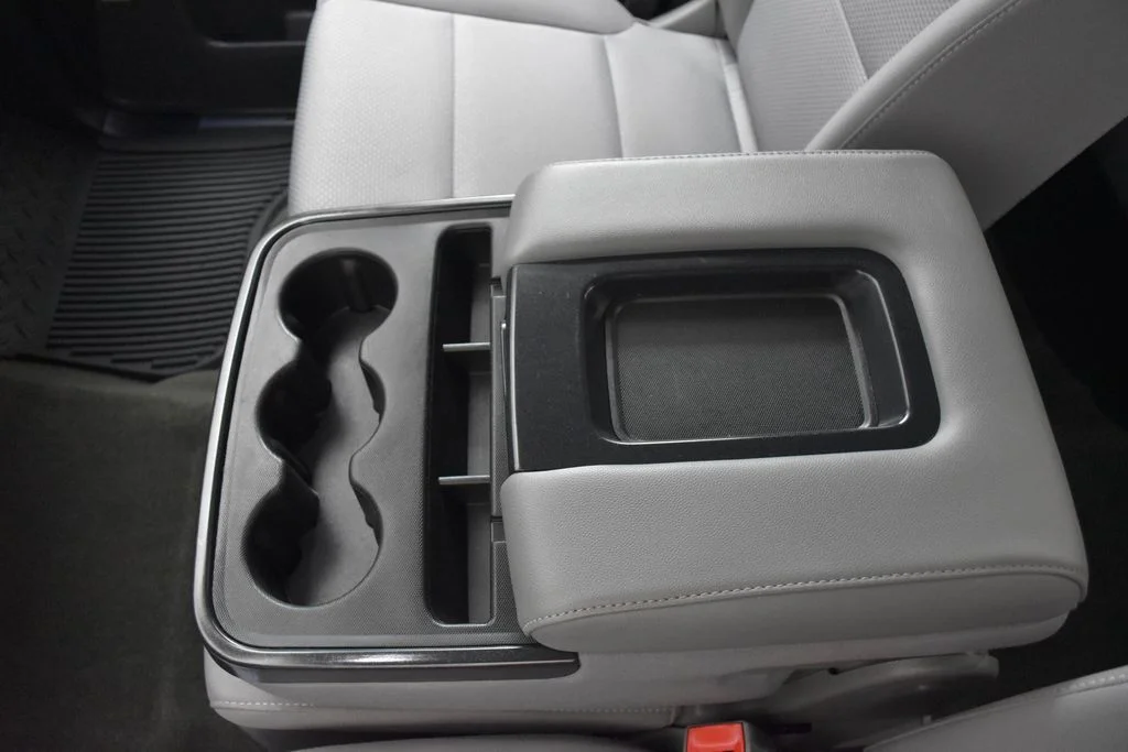 Used 2018 Black Chevrolet LT image 14