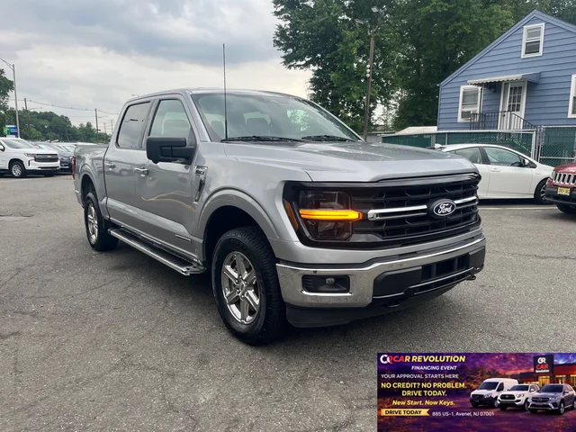 2024 Ford F-150 XLT 4WD 5.5 BOX