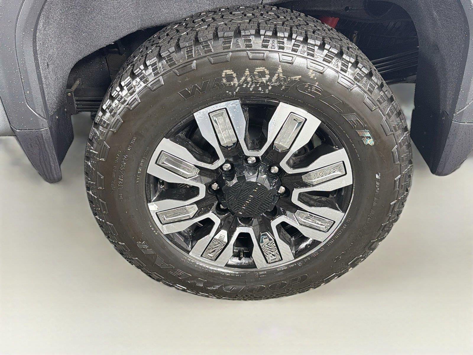 2026 GMC Sierra 2500HD Denali - Photo 36