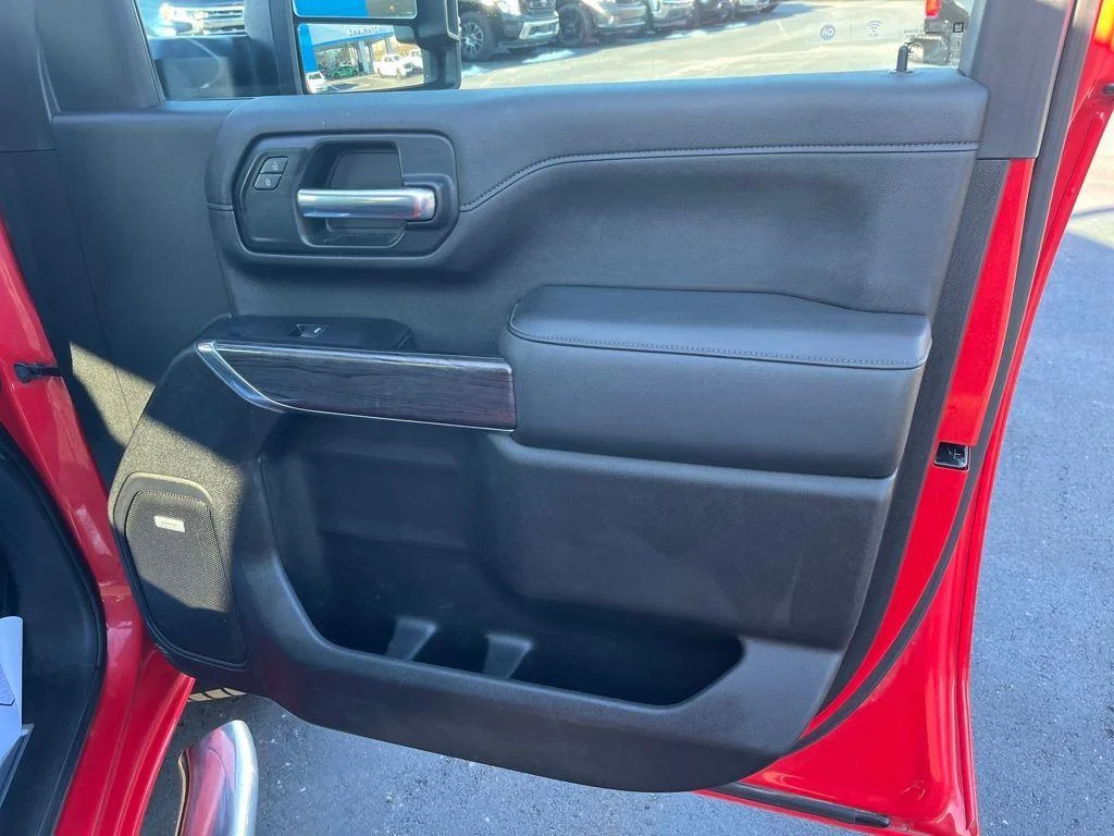 Used 2020 Red Hot Chevrolet LTZ image 29