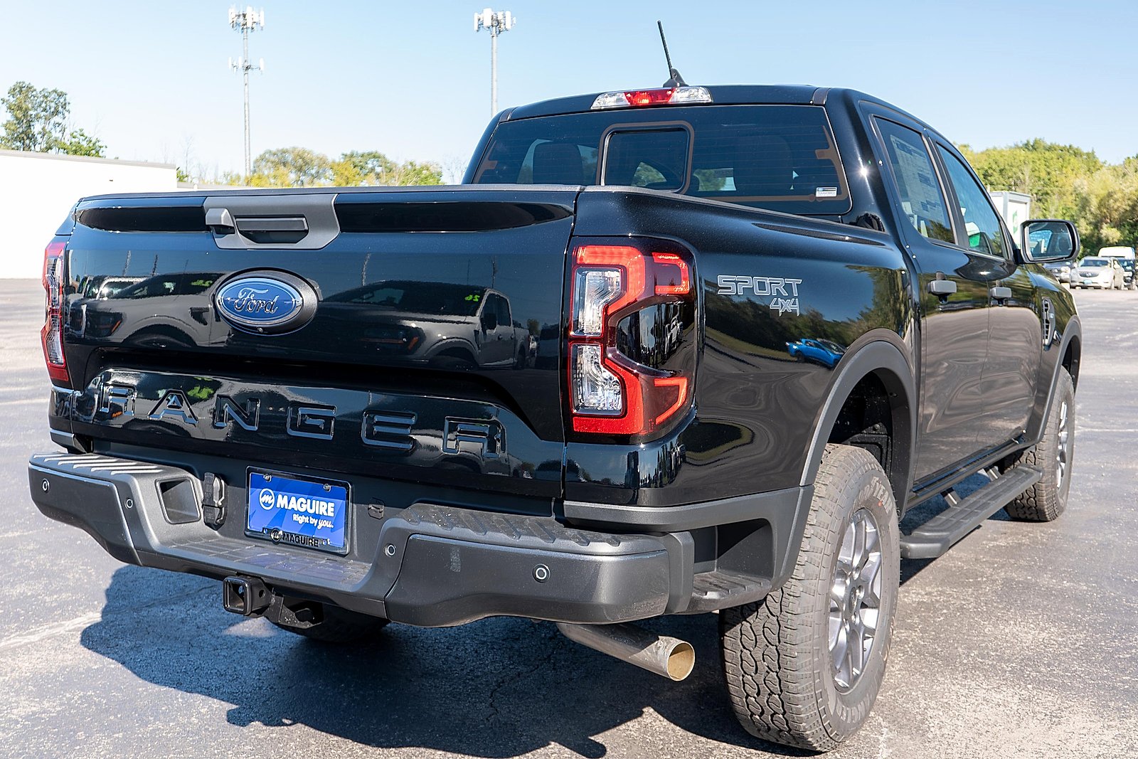 New 2026 Shadow Black Ford XLT image 5