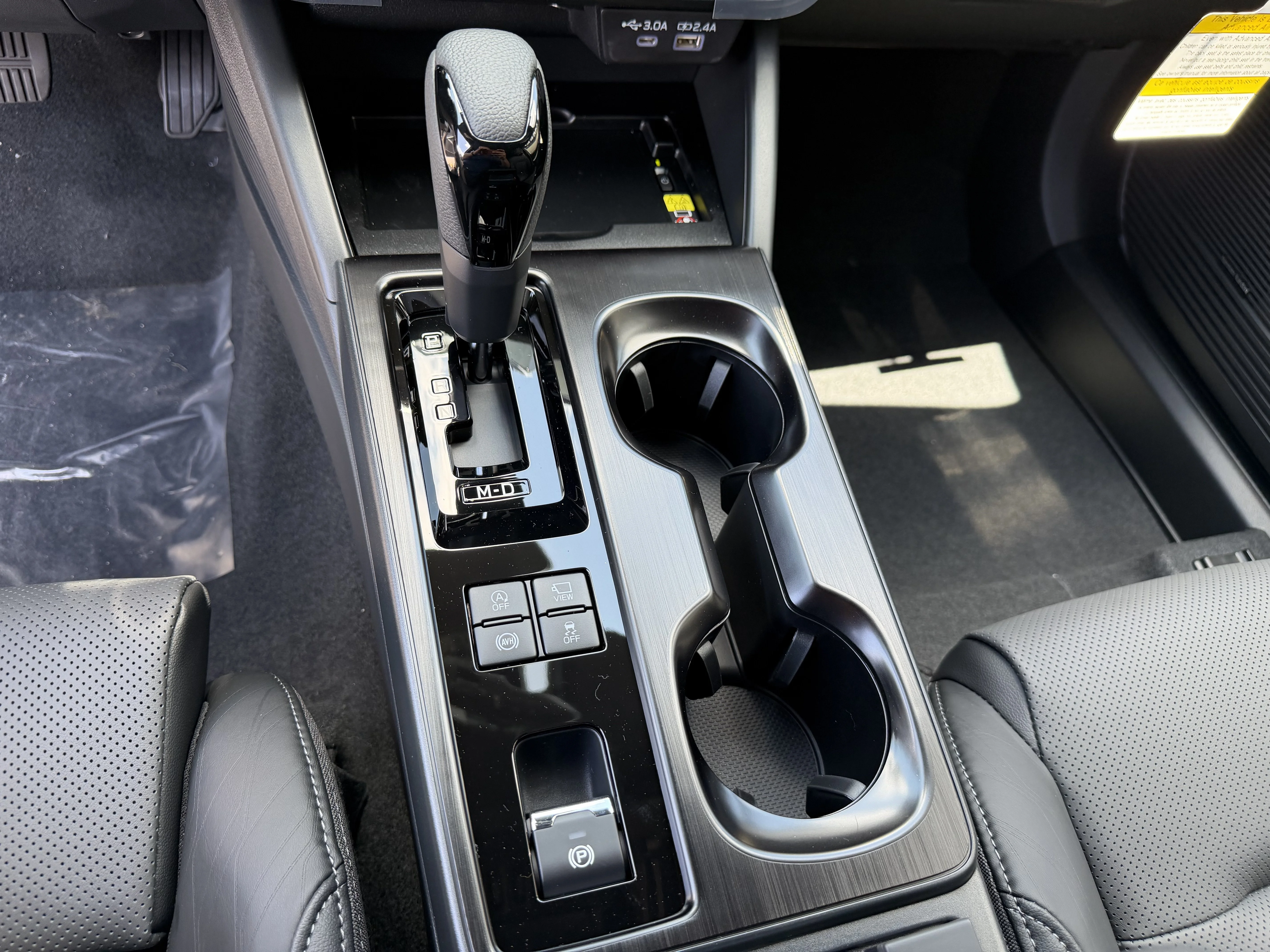 New 2026 CRYSTAL WHITE PEARL Subaru Touring XT image 25