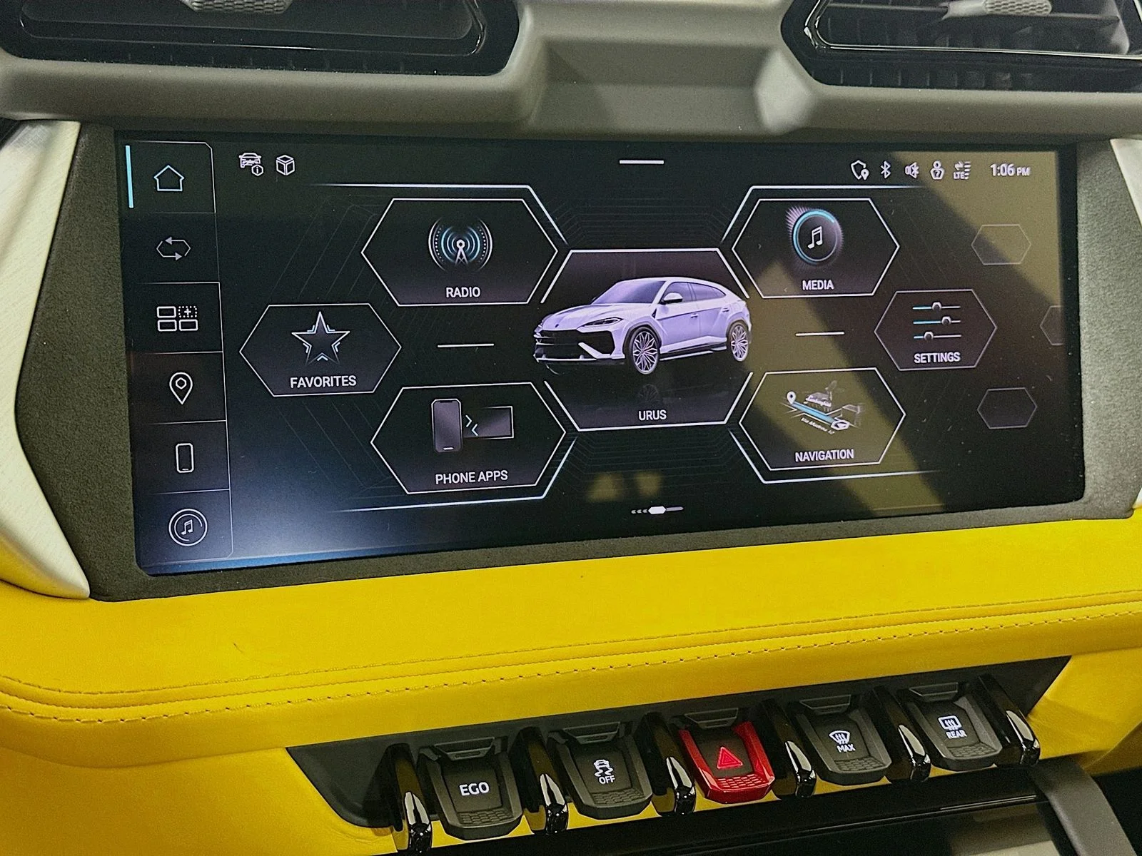 Used 2025 Yellow Lamborghini  image 19