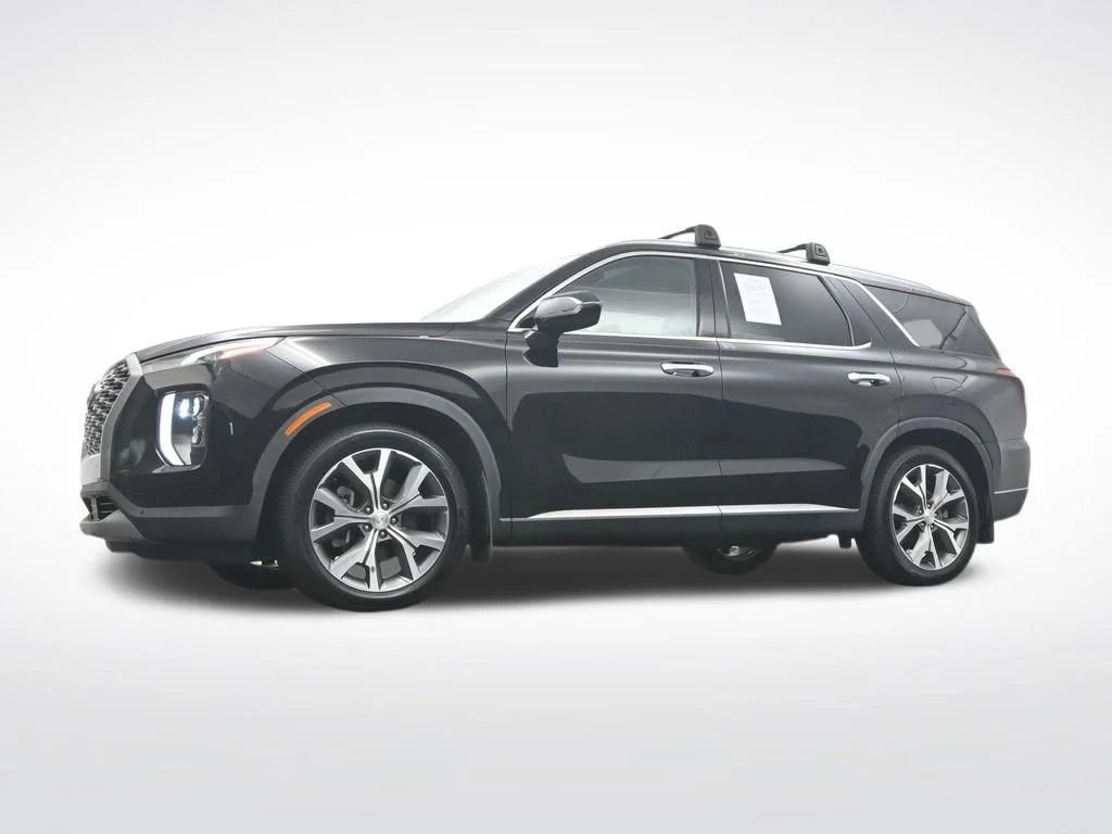 Used 2022 Abyss Black Pearl Hyundai SEL image 32