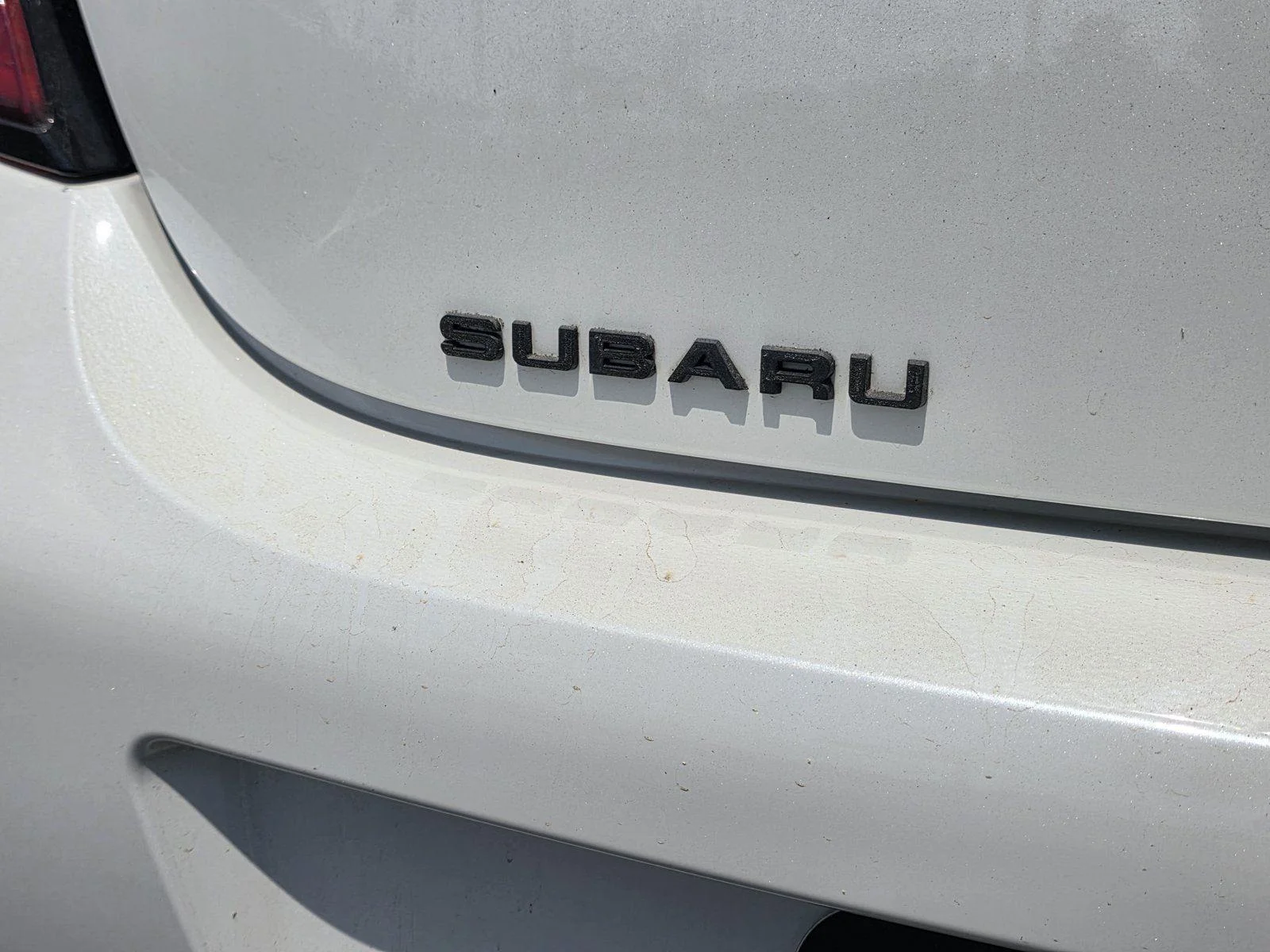Used 2023 Crystal White Pearl Subaru Limited image 24