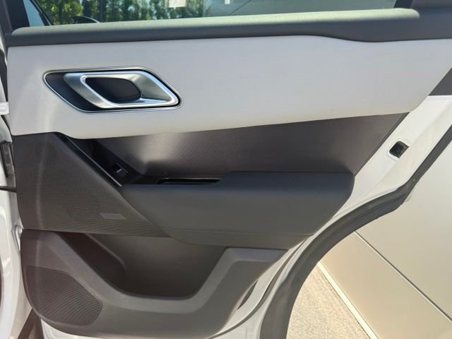 Certified Used 2026 White Land Rover Dynamic SE image 36