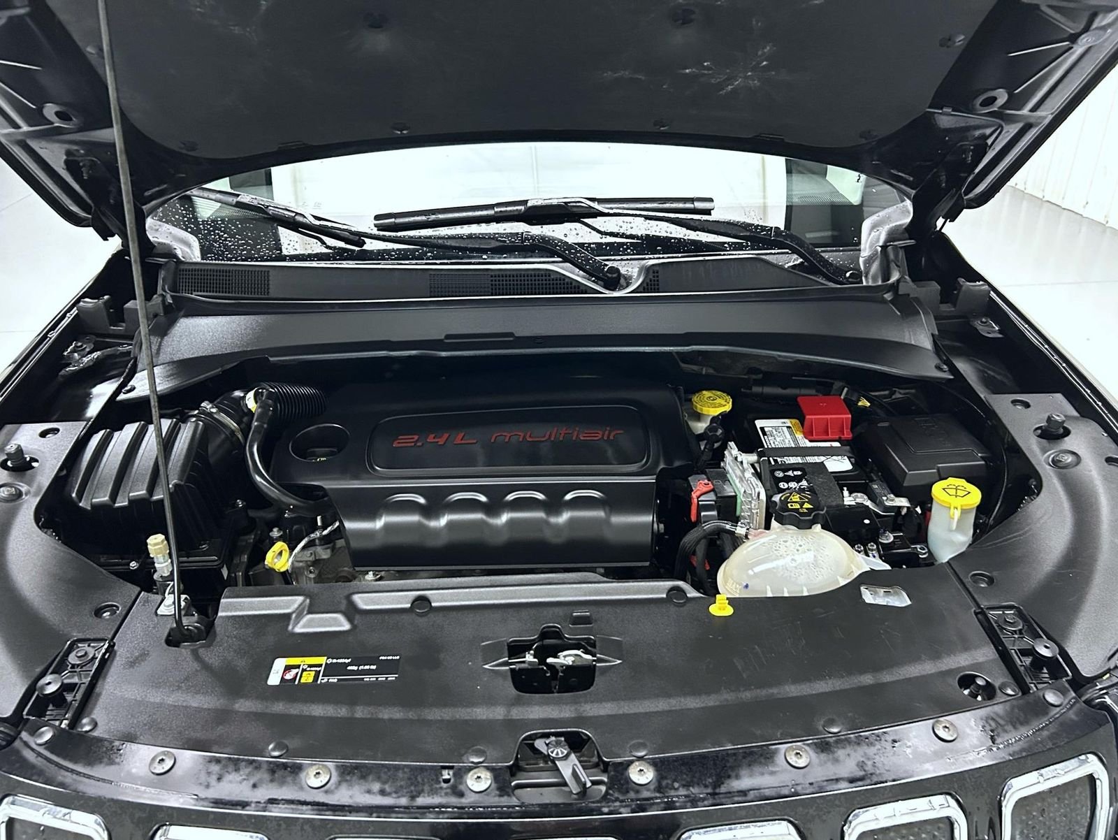 Used 2022 Black Jeep Limited image 24