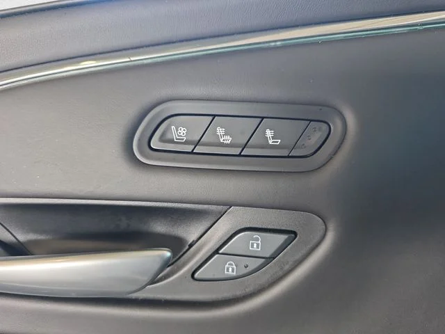 Used 2024 Crystal White Cadillac Sport Platinum image 30
