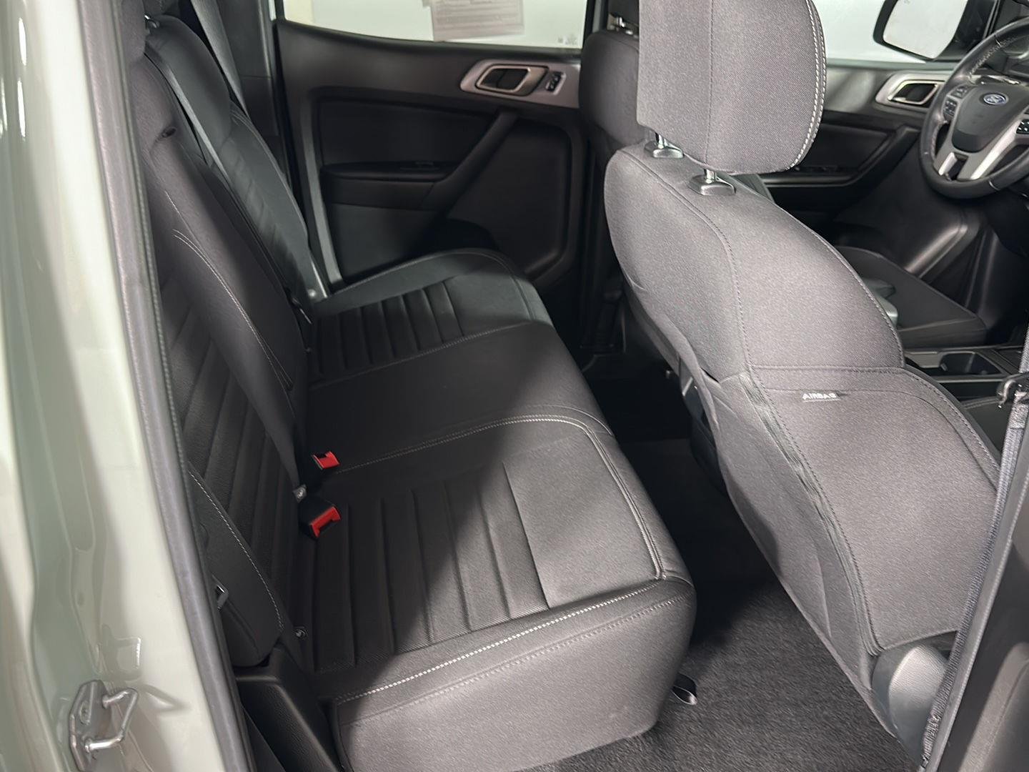 Used 2022 Cactus Gray Ford XLT image 7