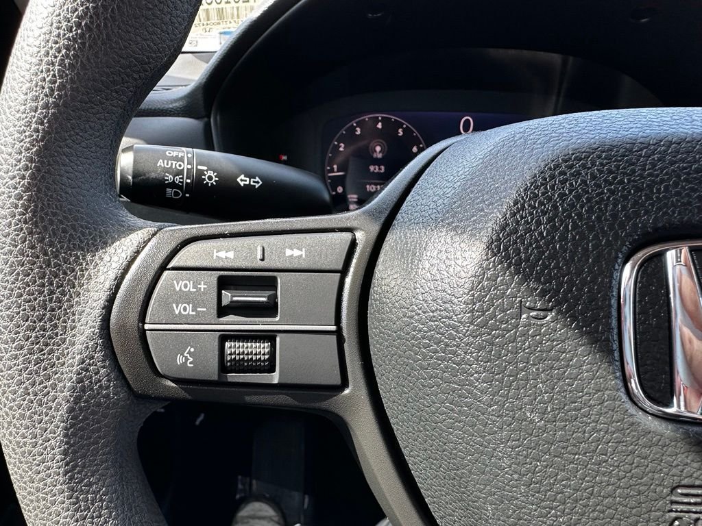 Used 2026 Gray Honda SE image 31