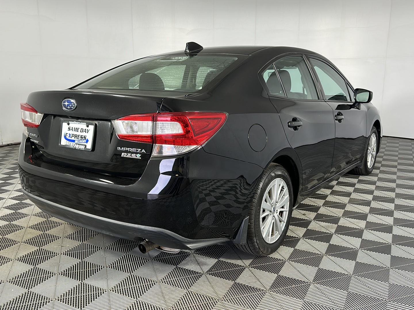 Used 2017 Crystal Black Silica Subaru Premium image 7