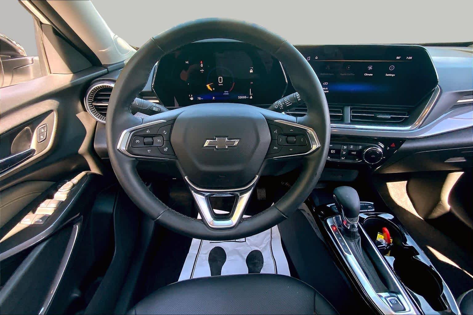 Used 2024 Summit White Chevrolet ACTIV image 6