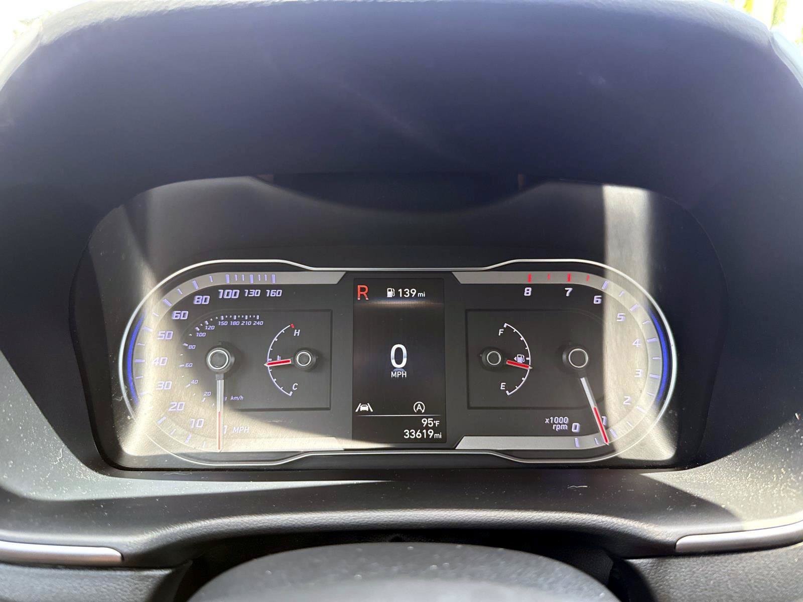 Used 2022 Portofino Gray Hyundai SEL image 29