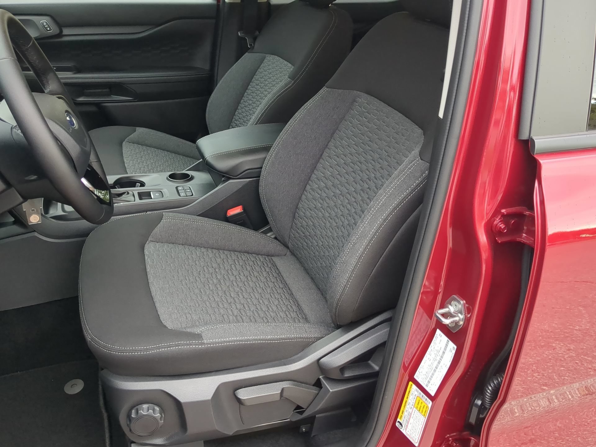 New 2026 Ruby Red Metallic Tinted Clearcoat Ford XLT image 54
