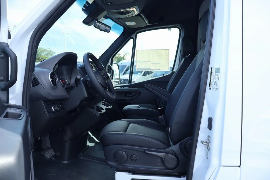 2025 Mercedes-Benz Sprinter Cargo Van Base - Photo 6