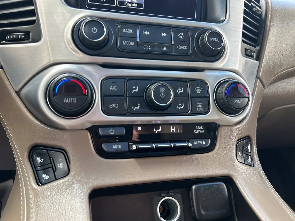 Used 2018 Red GMC SLT image 19